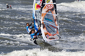 Ricardo leads the way