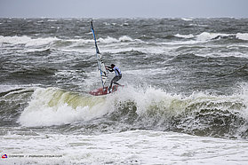 Klaas Voget backside