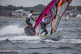 Slalom action