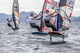 Race four action 0424