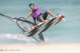 Double elimination action 0648