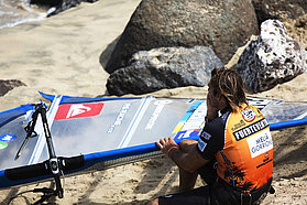 Albeau on the beach after going over early
