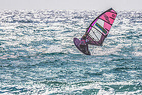 J812 Inna Bru  01687