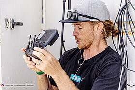 Live stream crew 0335