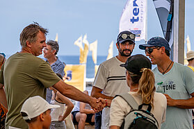 E334 PHOTOMEDANO 00262
