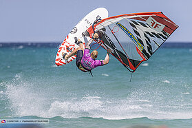 Double elimination action 0658