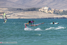 Double elimination action 0596