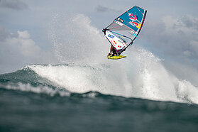 E11 FishBowlDiaries Z8D2752