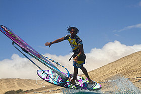 No handed from Tonky