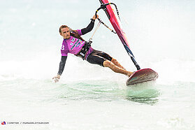 Single elimination action 0379