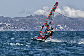 Bjorn takes race three