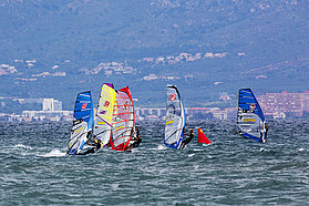 CB12 ls Dagan leads the way Dagan leads the way