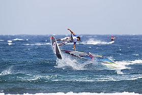 Gollito at full stretch