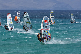 Ghibaudo leads as Jaggi sails wrong course