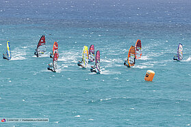 X Ladies action 1353