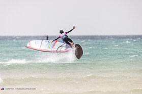 Single elimination action 0368