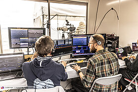 Live stream crew 0386