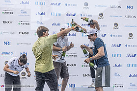 Japan prize giving 01322