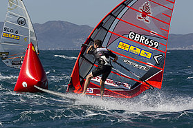 Dinsmore  at the mark