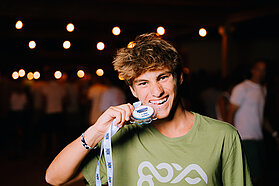 E734 RAFASOULART 01998