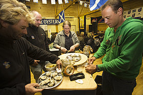 Peter Volwater gets stuck in!