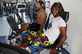 Boujmaa and Swifty in the gymn