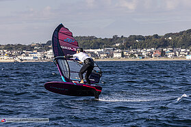 Dat two Race action 00539