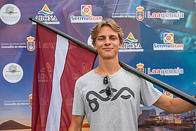 LAT33 PHOTOMEDANO 00492
