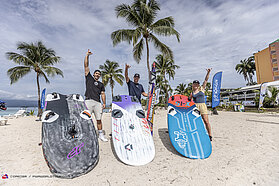 Surf Centre crew01005